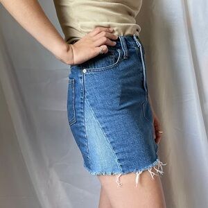 Madewell denim miniskirt, 24”